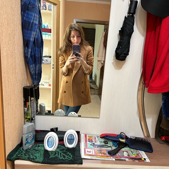 Sezane Camel Double-Breasted Trench Coat - Picture 4 of 7